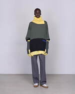 グラフペーパー 2025-26年秋冬ウィメンズコレクション - リズムを生み出すアレンジメント｜写真16