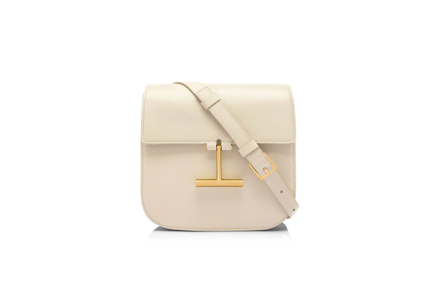 TOM FORD(トムフォード)TARA MediumラフィアトートSALE!国内発送 トム フォード“ラフィア素材”の新作バッグ、T金具付きトートや