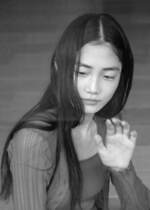 ジェーン スミス“シアー×クロップド丈”のロングスリーブカーディガン、カバーコード限定で｜写真43