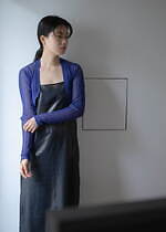 ジェーン スミス“シアー×クロップド丈”のロングスリーブカーディガン、カバーコード限定で｜写真16