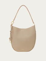 フェラガモ(Ferragamo) ハグ｜写真5