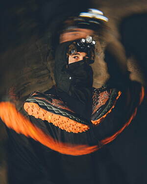 ミズノ×マハリシのゴアテックス搭載スニーカー、“デジタル調”カモフラージュ柄アッパーで｜写真9