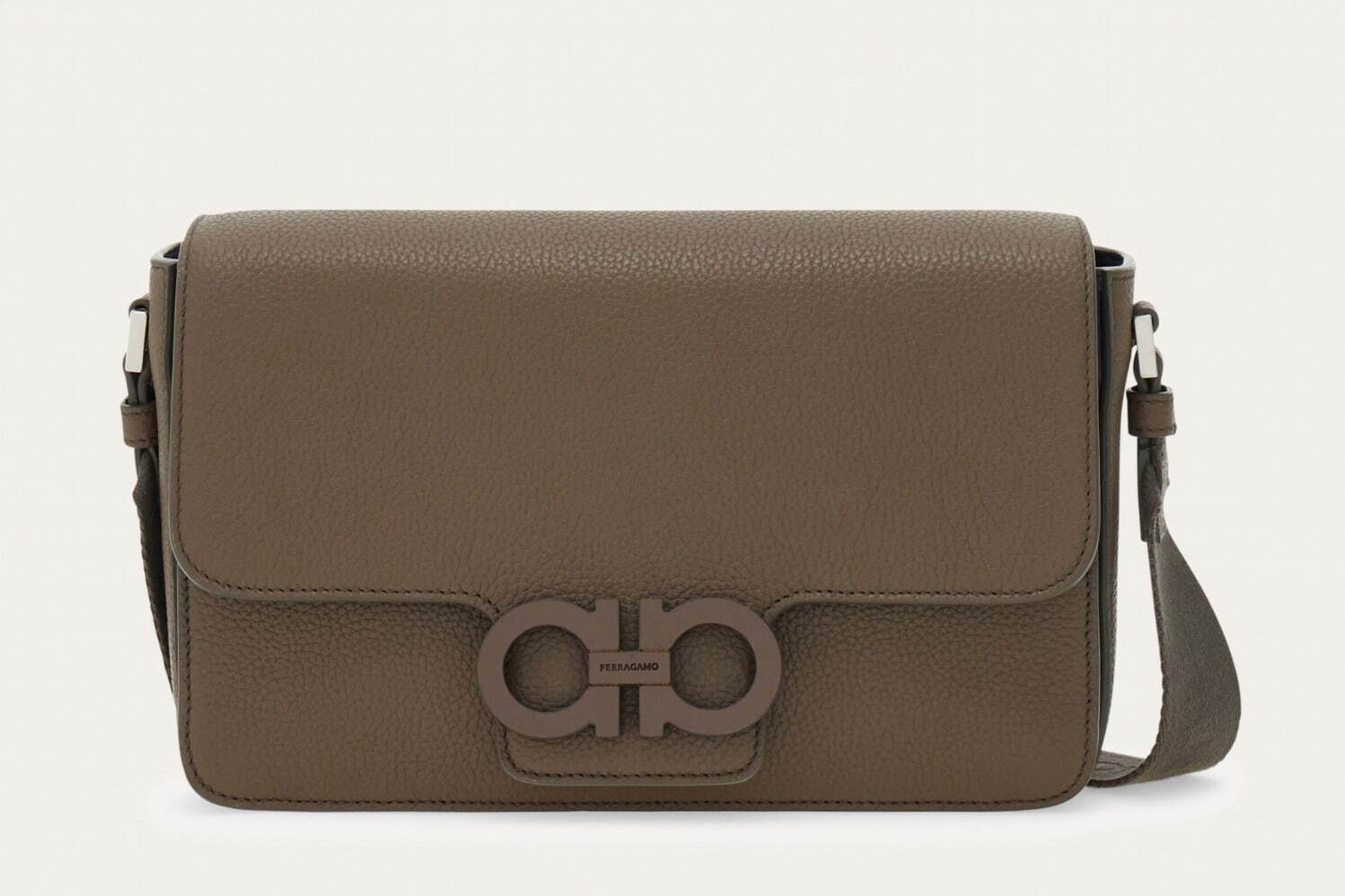 ショルダーバッグ 253,000円