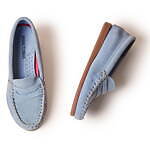 ミネトンカ“カラフルローファー”パステルブルーやシルバーの新作、ビーズ刺繍のキルトローファーも｜写真13