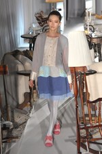 ボシュプルメット(bortsprungt.) THROUGH｜写真4