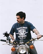 セント マイケル×ネイバーフッド、ヴィンテージ風Tシャツ&“スカル”モチーフのシルバーアイテム｜写真24