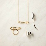 「2025年夏ジュエリー＆アクセサリー」天然石リングやゴールドピアスなど人気ブランドの新作｜写真6