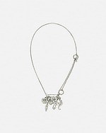 「2025年夏ジュエリー＆アクセサリー」天然石リングやゴールドピアスなど人気ブランドの新作｜写真3