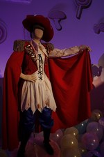 きゃりーぱみゅぱみゅの第2弾衣装展が六本木で開催 - MVやコンサートで着用した服30着｜写真2