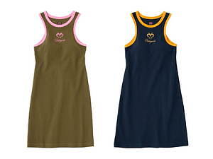 マウジー×ブラック アイ パッチ ウーマン、“ハートロゴ”のピタッとTシャツやフリルキャミソール｜写真10