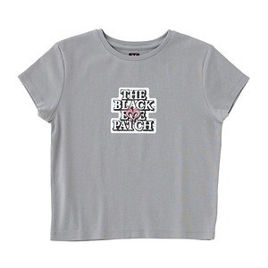 マウジー×ブラック アイ パッチ ウーマン、“ハートロゴ”のピタッとTシャツやフリルキャミソール｜写真5