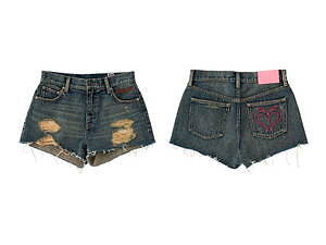 マウジー×ブラック アイ パッチ ウーマン、“ハートロゴ”のピタッとTシャツやフリルキャミソール｜写真12