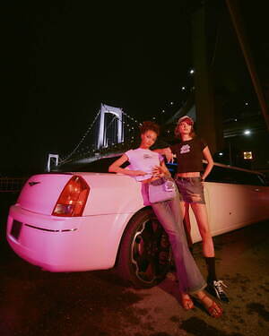 マウジー×ブラック アイ パッチ ウーマン、“ハートロゴ”のピタッとTシャツやフリルキャミソール｜写真27