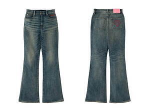 マウジー×ブラック アイ パッチ ウーマン、“ハートロゴ”のピタッとTシャツやフリルキャミソール｜写真11