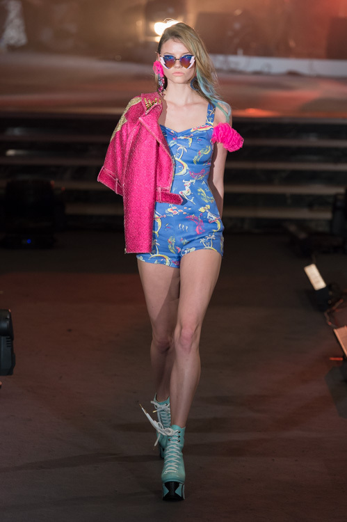 スレトシス 2015年春夏コレクション - キュートなエナジーを身に纏う、80sポップガール｜写真2