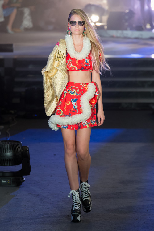 スレトシス 2015年春夏コレクション - キュートなエナジーを身に纏う、80sポップガール｜写真3
