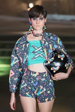 スレトシス 2015年春夏コレクション - キュートなエナジーを身に纏う、80sポップガール｜写真10