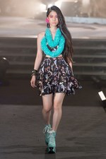 スレトシス 2015年春夏コレクション - キュートなエナジーを身に纏う、80sポップガール｜写真11