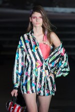 スレトシス 2015年春夏コレクション - キュートなエナジーを身に纏う、80sポップガール｜写真26