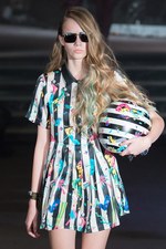 スレトシス 2015年春夏コレクション - キュートなエナジーを身に纏う、80sポップガール｜写真31