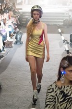 スレトシス 2015年春夏コレクション - キュートなエナジーを身に纏う、80sポップガール｜写真61