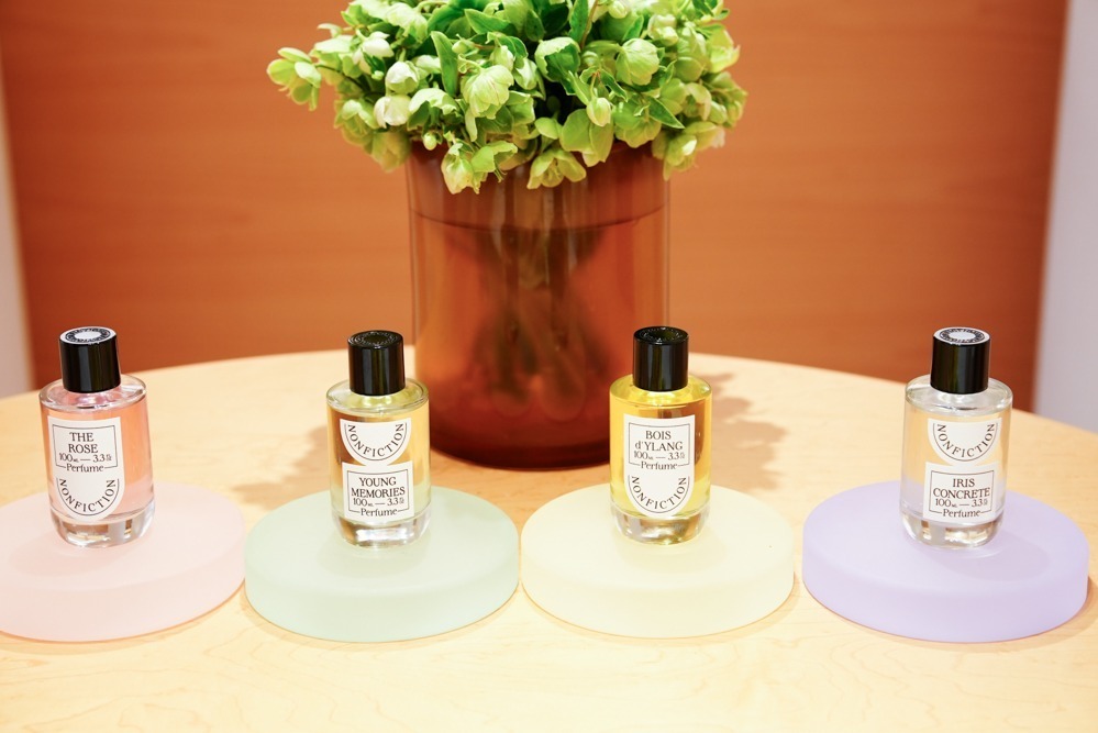 ノンフィクション「ザ・フラワーズコレクション」100mL 27,170円、50mL 19,800円
