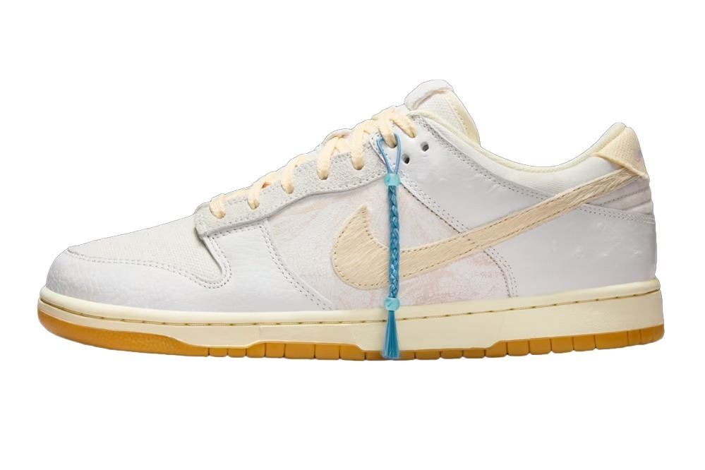 NIKE ナイキ Wmns Dunk Low ダンクロー ナイキ「ダンク ロー “Tokyo”」スニーカー、起毛スウッシュ&異