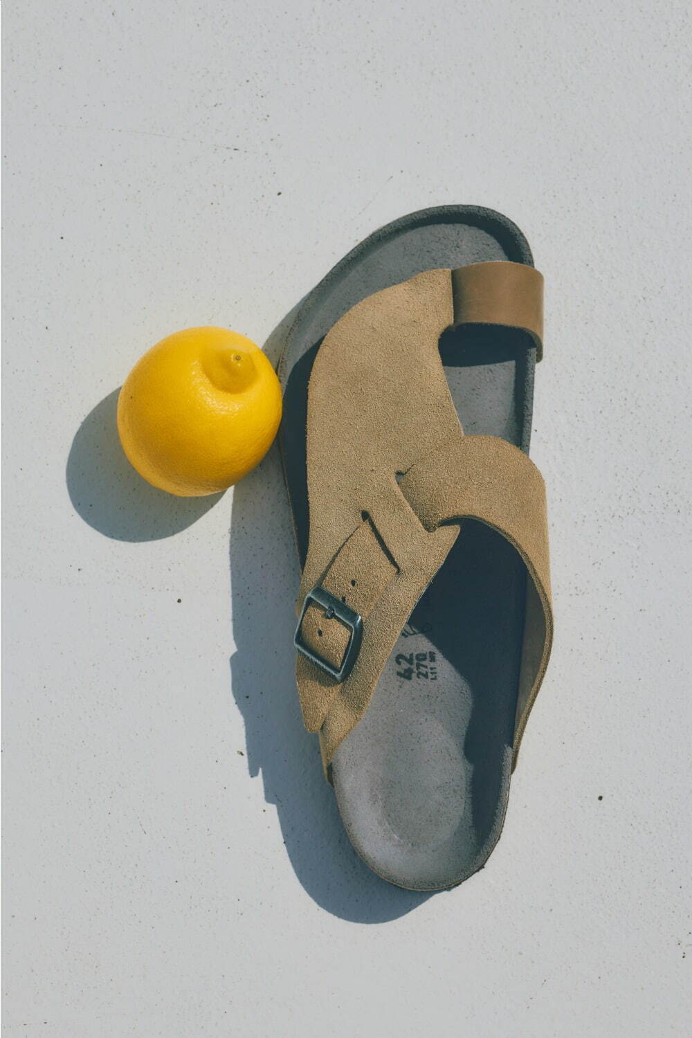 「ビブロス」18,700円
