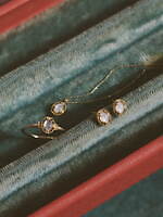 ノジェスのヴィンテージ風ジュエリー、“カフェの窓枠やタイル”着想シェルリング＆シルバーネックレス｜写真3