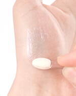 キャンメイク25年夏コスメ、涙袋用アイシャドウに“ブルーラメ輝く”儚げピンクの限定色｜写真3