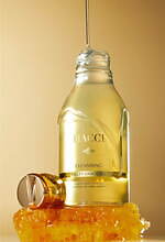 HACCI25年秋スキンケア“洗うたび潤う”美容液オイルクレンジング、とろけるハニーレモンの香り｜写真3