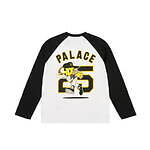 パレス スケートボードが大阪・心斎橋にオープン、阪神タイガースコラボのスカジャンなど限定発売｜写真4