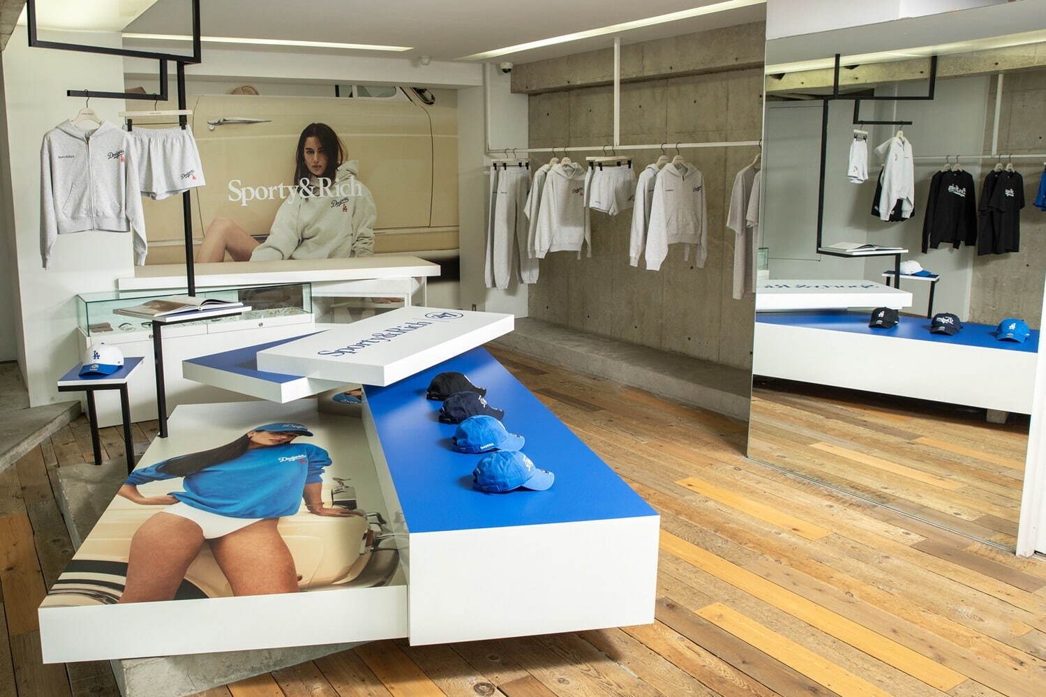 ロサンゼルス・ドジャースとスポーティー＆リッチのコラボウェア、“LA”ロゴ入りスウェットやキャップ｜写真22