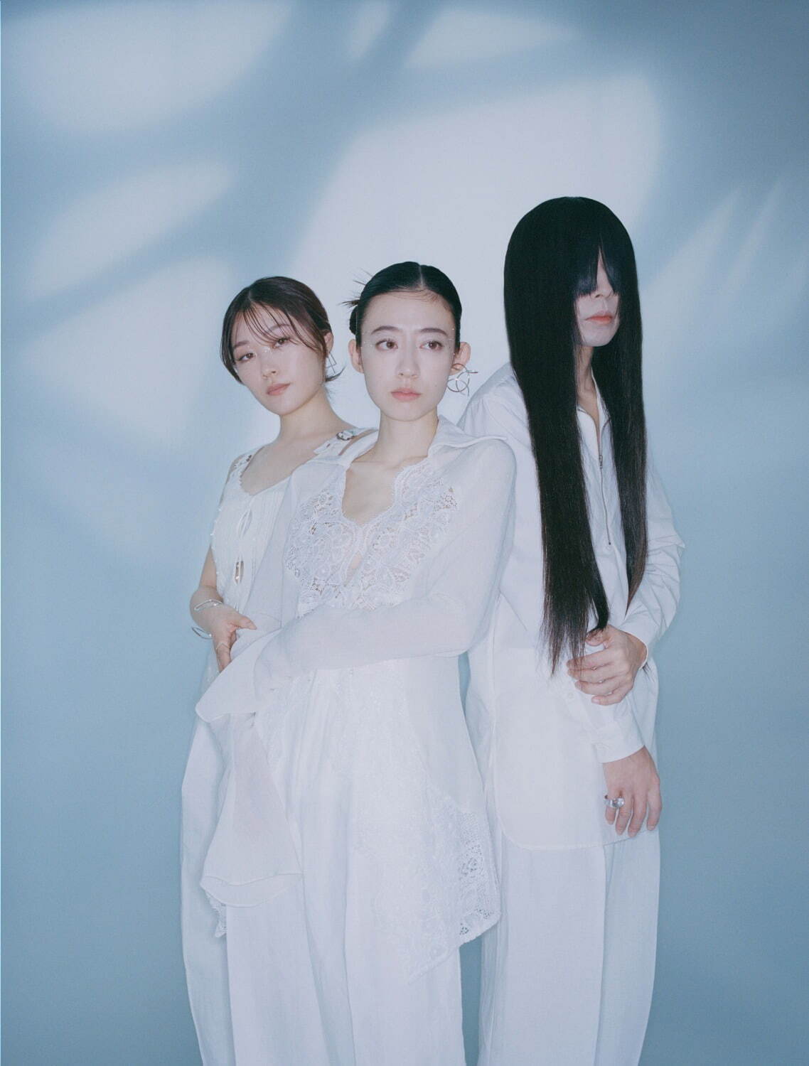 羊文学 mild days サイレント・ウィッチ 沈黙の魔女の隠しごと｜写真1