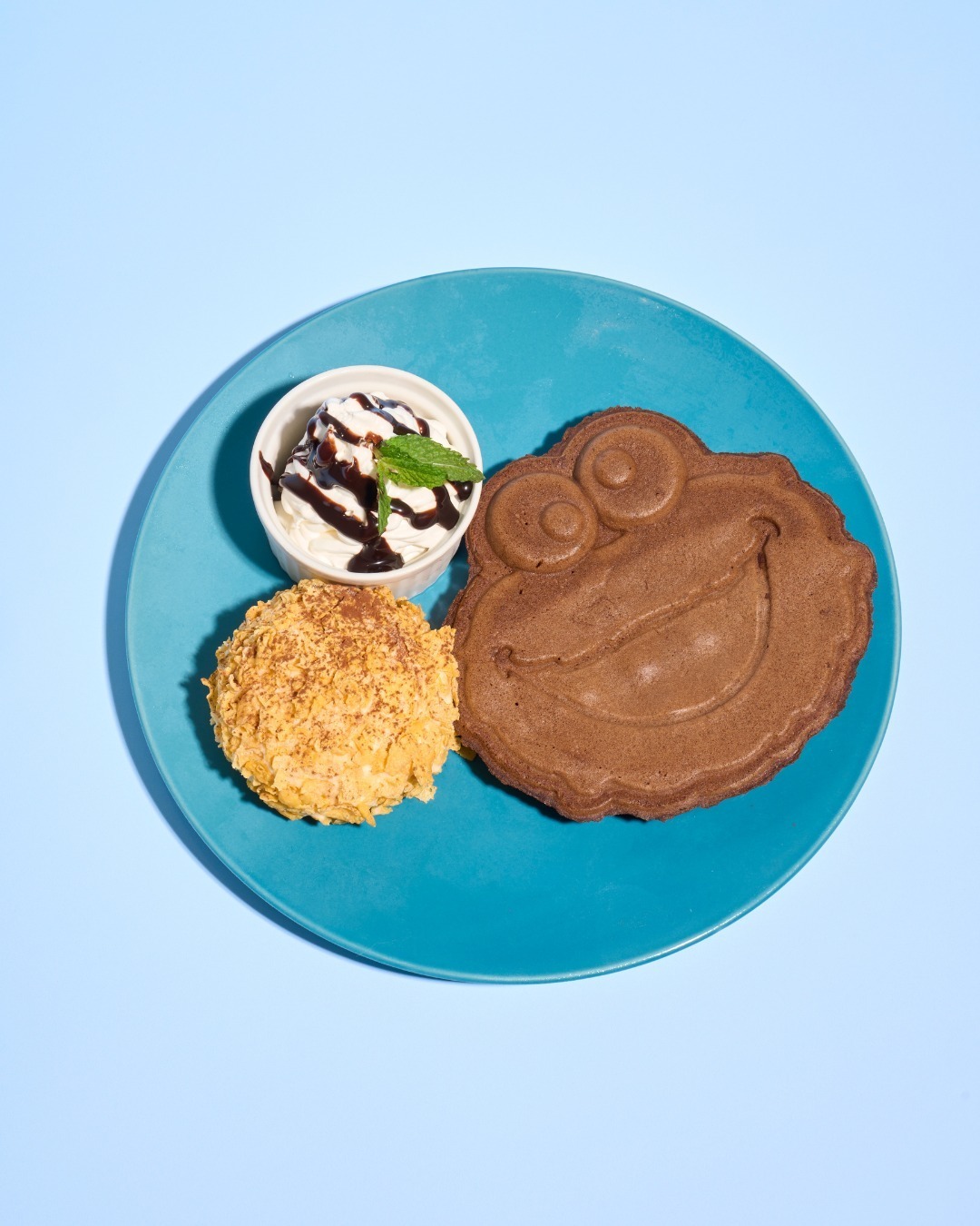 セサミストリートマーケット「クッキーモンスター」主役の夏スイーツ、ドーナツサンデーやパフェなど｜写真3