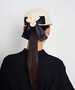 ミュベール25年秋冬ヘアアクセサリー、“バラコサージュ×リボン”付きキャップやシュシュ｜写真7