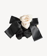 ミュベール25年秋冬ヘアアクセサリー、“バラコサージュ×リボン”付きキャップやシュシュ｜写真5