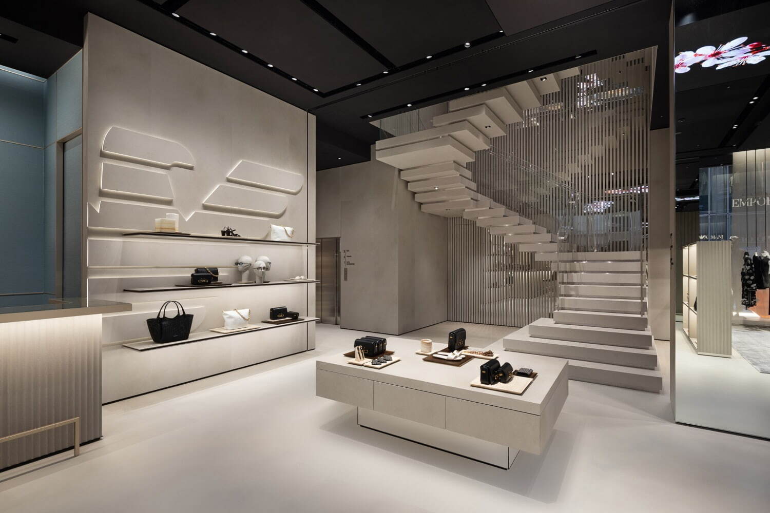 エンポリオ アルマーニ(EMPORIO ARMANI) エンポリオ アルマーニ｜写真3
