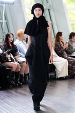 ナゴンスタンス 2025年秋冬コレクション - 雪山との対峙｜写真13