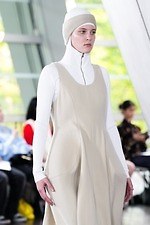 ナゴンスタンス 2025年秋冬コレクション - 雪山との対峙｜写真2