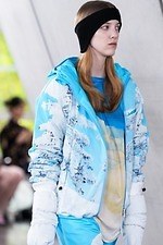 ナゴンスタンス 2025年秋冬コレクション - 雪山との対峙｜写真48