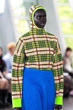 ナゴンスタンス 2025年秋冬コレクション - 雪山との対峙｜写真60