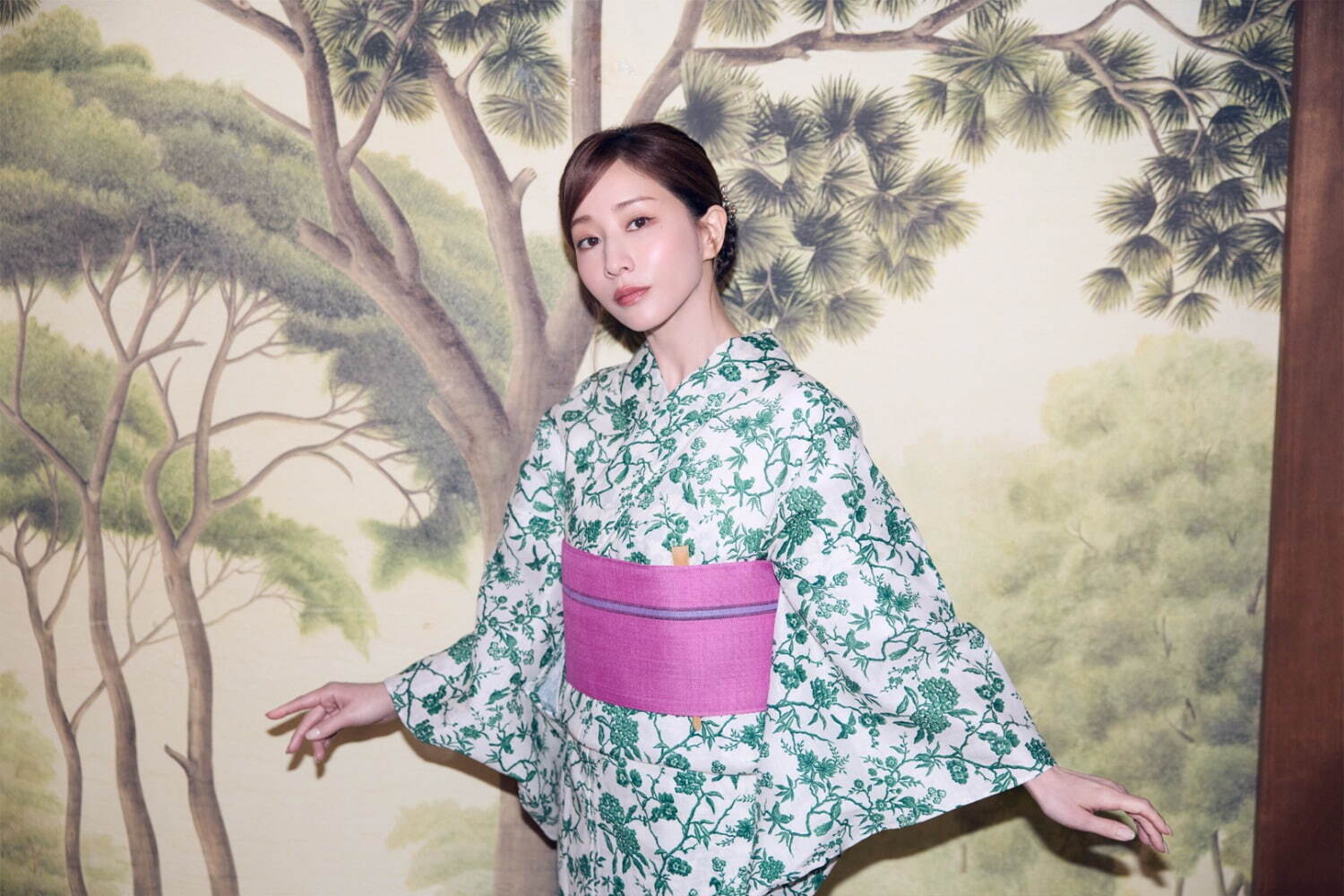ケイタ マルヤマ(KEITA MARUYAMA) 陶器小花柄｜写真13