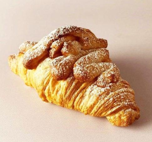 ミニ・クロワッサン・アグリューム 486円
