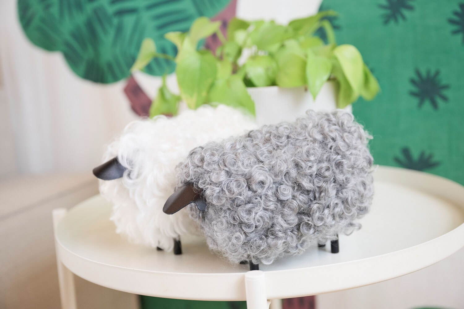 「ゴットランドデザイン」羊のオブジェ マルテ(約縦22cm× 横11cm×高さ13cm) 各20,900円
※日本での組立・縫製