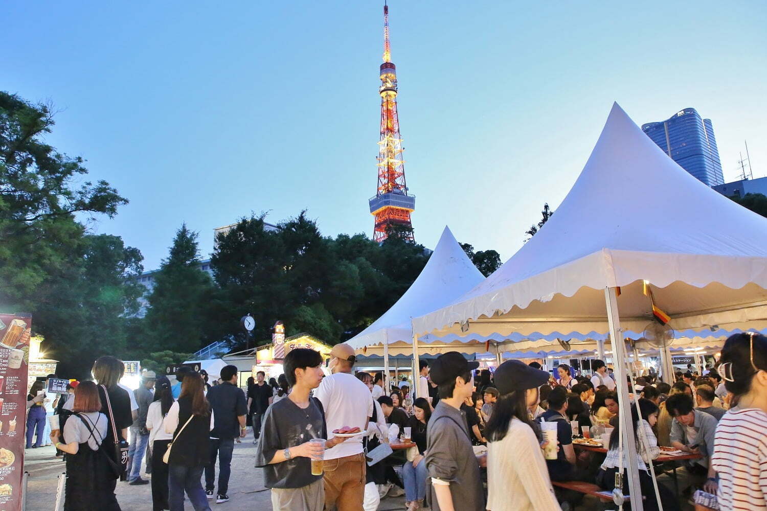 フェス｜「オクトーバーフェスト」東京・芝公園で、ドイツの伝統フード＆直輸入の樽生ビールが集結