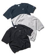 チャンピオンのソフ限定Tシャツ＆半袖スウェット、シンプルなロゴ刺繍入り｜写真1