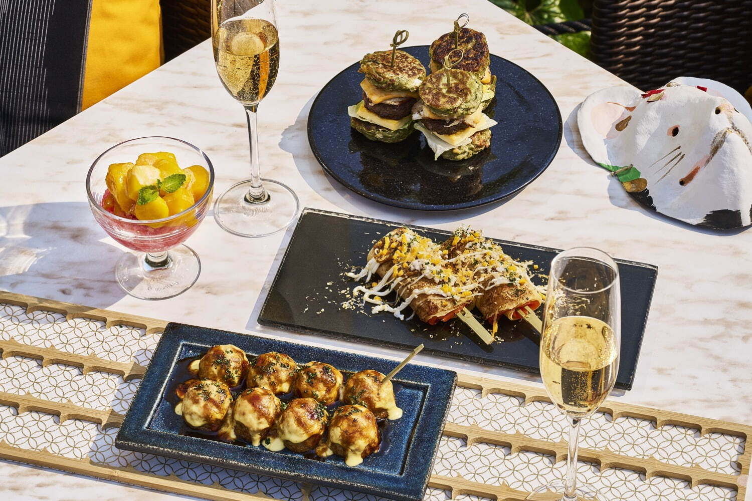 セント レジス ホテル 大阪“日本庭園”で楽しむシャンパン＆ビアガーデン、“たこ焼き”など祭りグルメ｜写真2