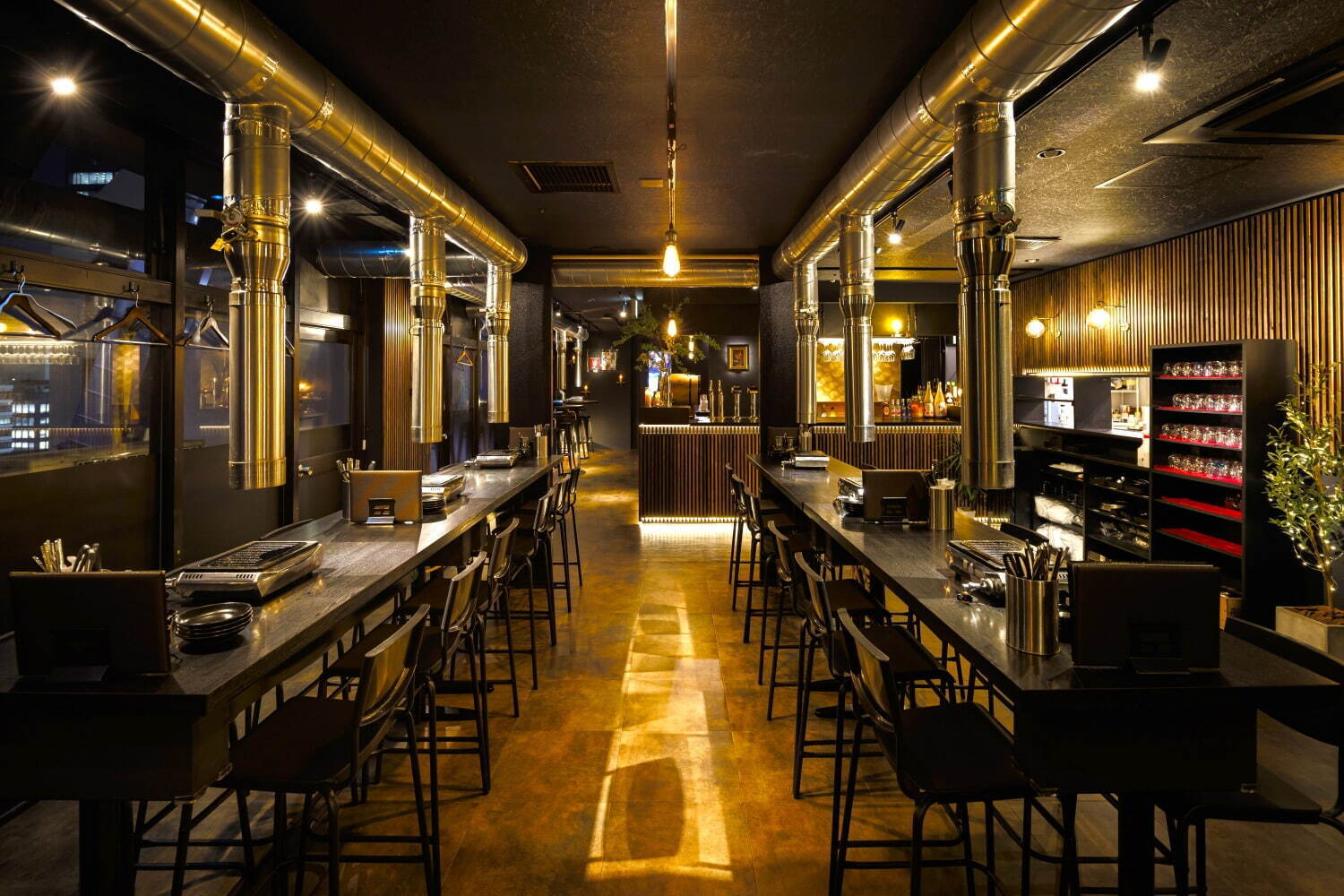 “名古屋の夜景を一望”できるルーフトップビアガーデンが栄で、本格手ぶらBBQやビール飲み放題｜写真2