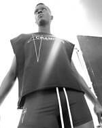 チャンピオン×リック・オウエンス、“肩パッド入り”カットソー＆ロゴの3D刺繍スウェット｜写真9